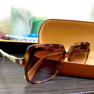 Oversized Longchamp Tortoise Shell Sunglasses